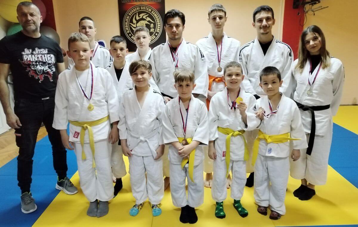 Panteri do dvanaest medalja na Prvenstvu Srbije